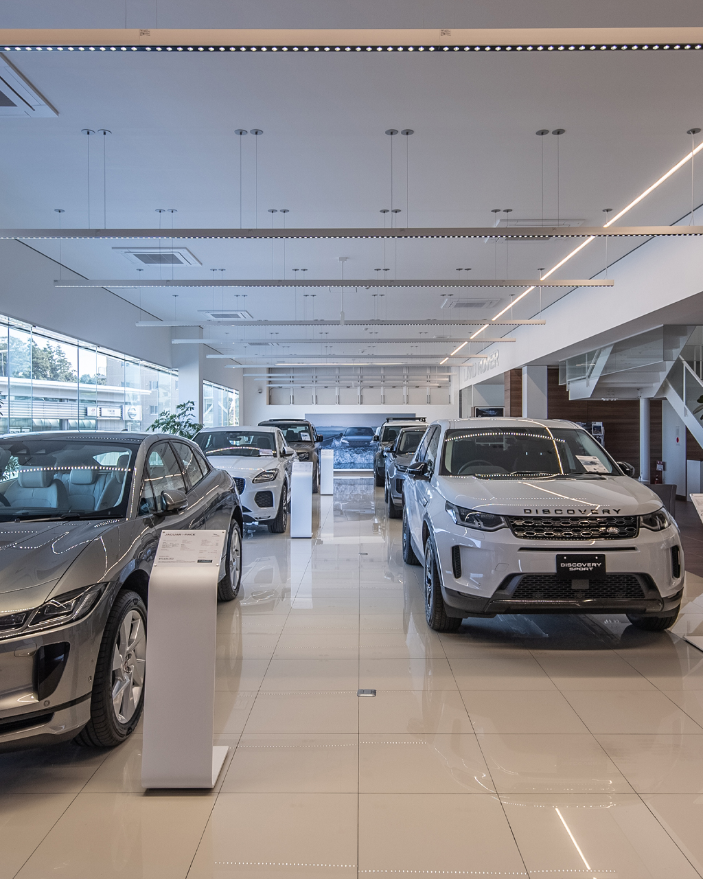 SHOWROOM