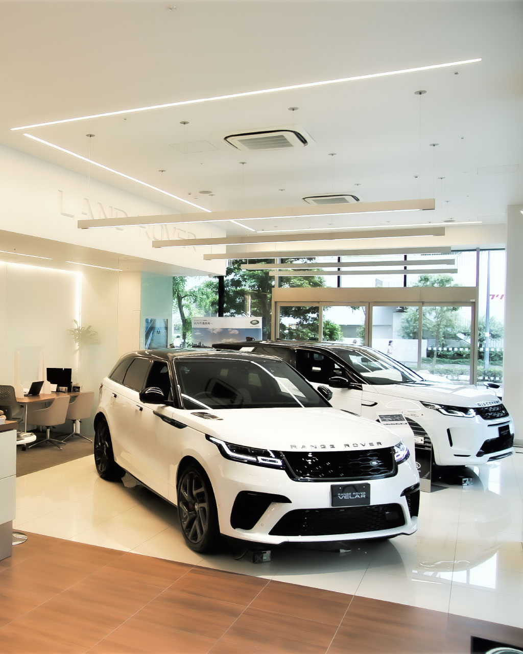 SHOWROOM